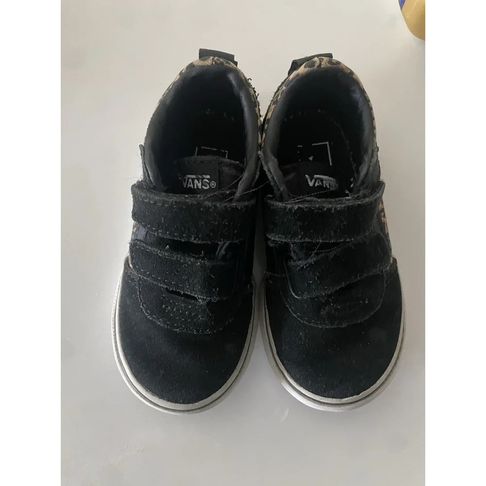 Vans toddler ward